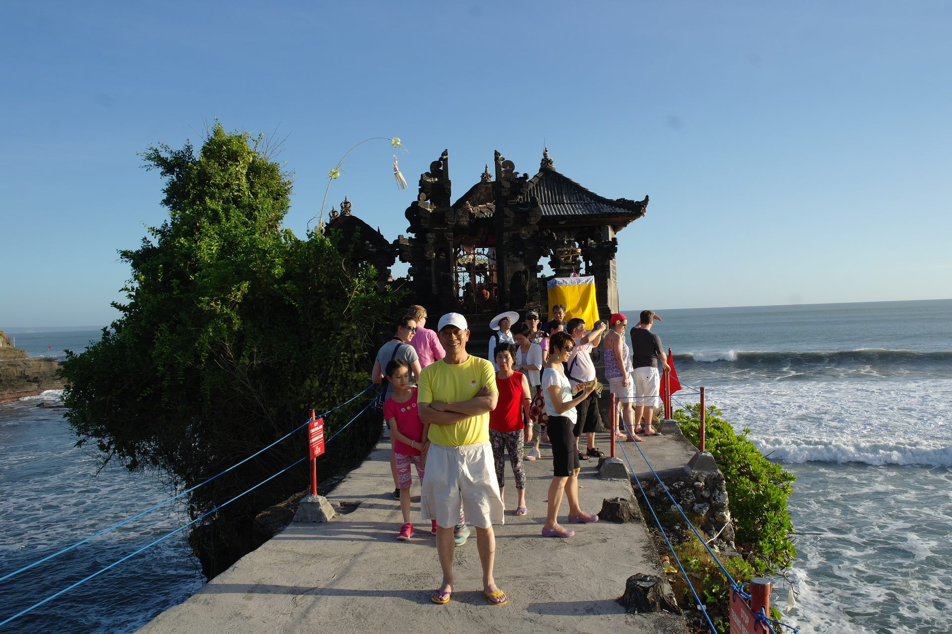 Tanah Lot Group Picture